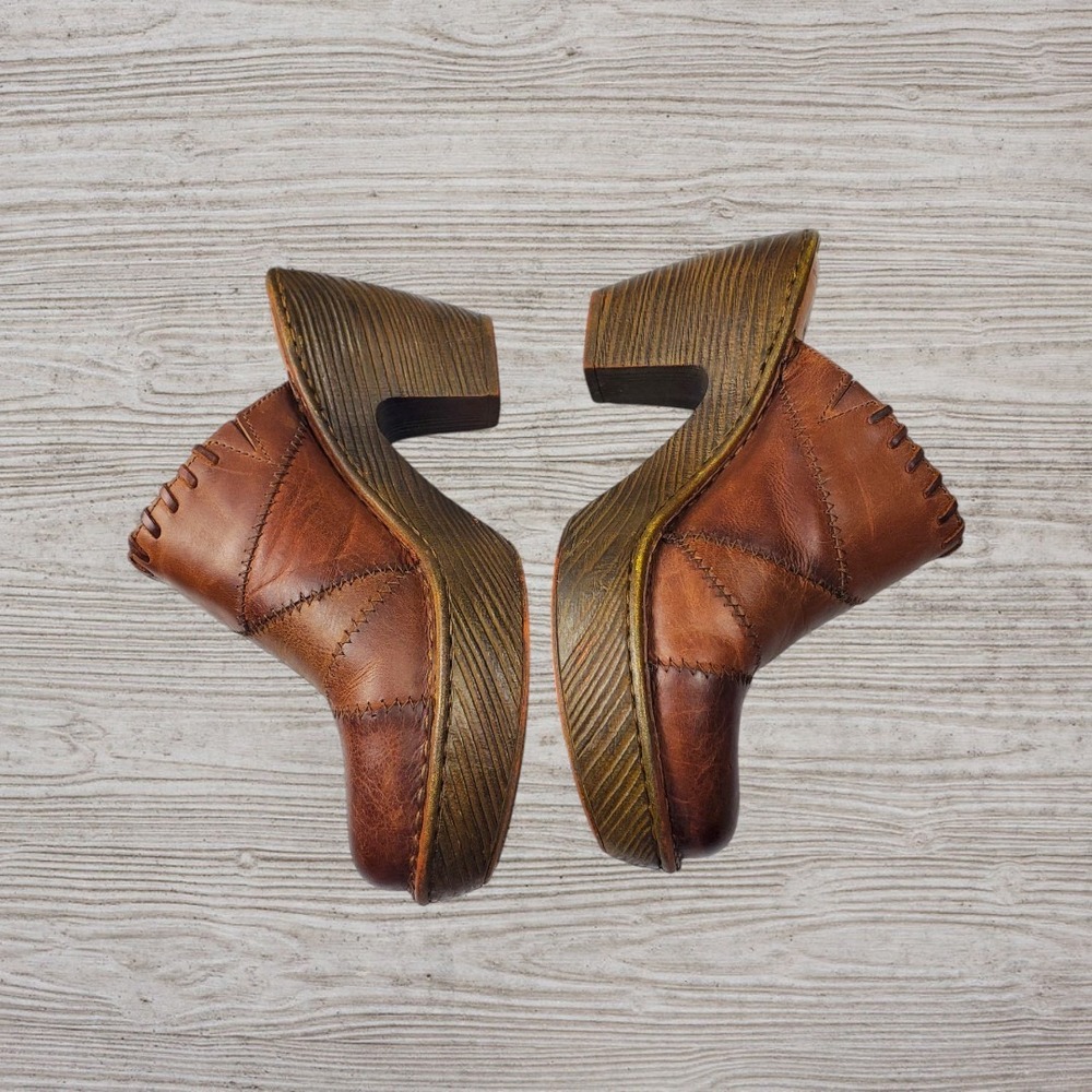 Born Womens Brown Leather Patchwork Platform Clogs Mules Size 8M F14502 VCJH16 - Picture 3 of 8